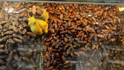 Tezgahlarda Ramazan Bereketi: Afyon’da Hurma Satışları Katlandı