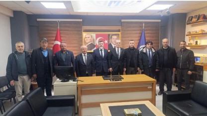 Yeniden Refah Partisi Heyeti’nden Muhtarlar Derneği’ne Ziyaret