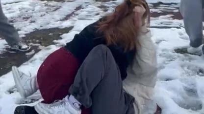 Zorla Para İstediler, Parka Götürüp Dövdüler!