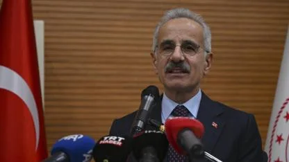 “15 Türk Sahipli Gemi Personeliyle İrtibat Sürüyor, Zarar Yaşanmadı”