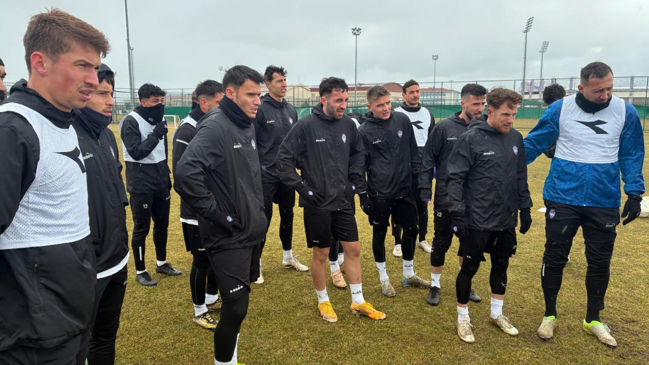 1923 Afyonkarahisarspor Konya Deplasmanında