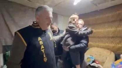 7 Yıldır Kayıptı! Bursa’da Çocuk Çöp Yığınları Arasında Bulundu