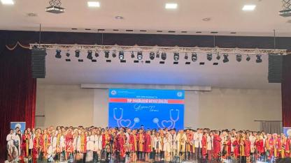 AFSÜ’de Beyaz Önlük Heyecanı: 216 Öğrenci Hekimliğe İlk Adımı Attı