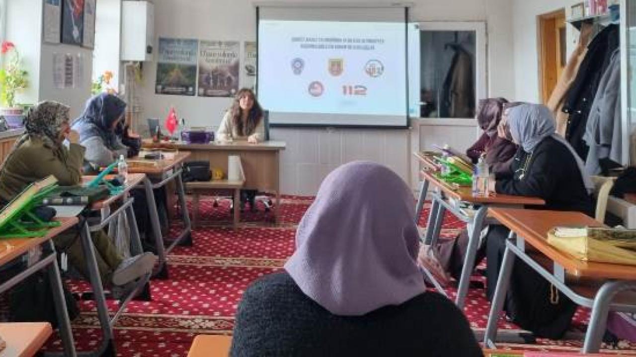 Afyon’da KADEM’den Kadınlara “Güvenli Toplum ve İletişim” Eğitimi