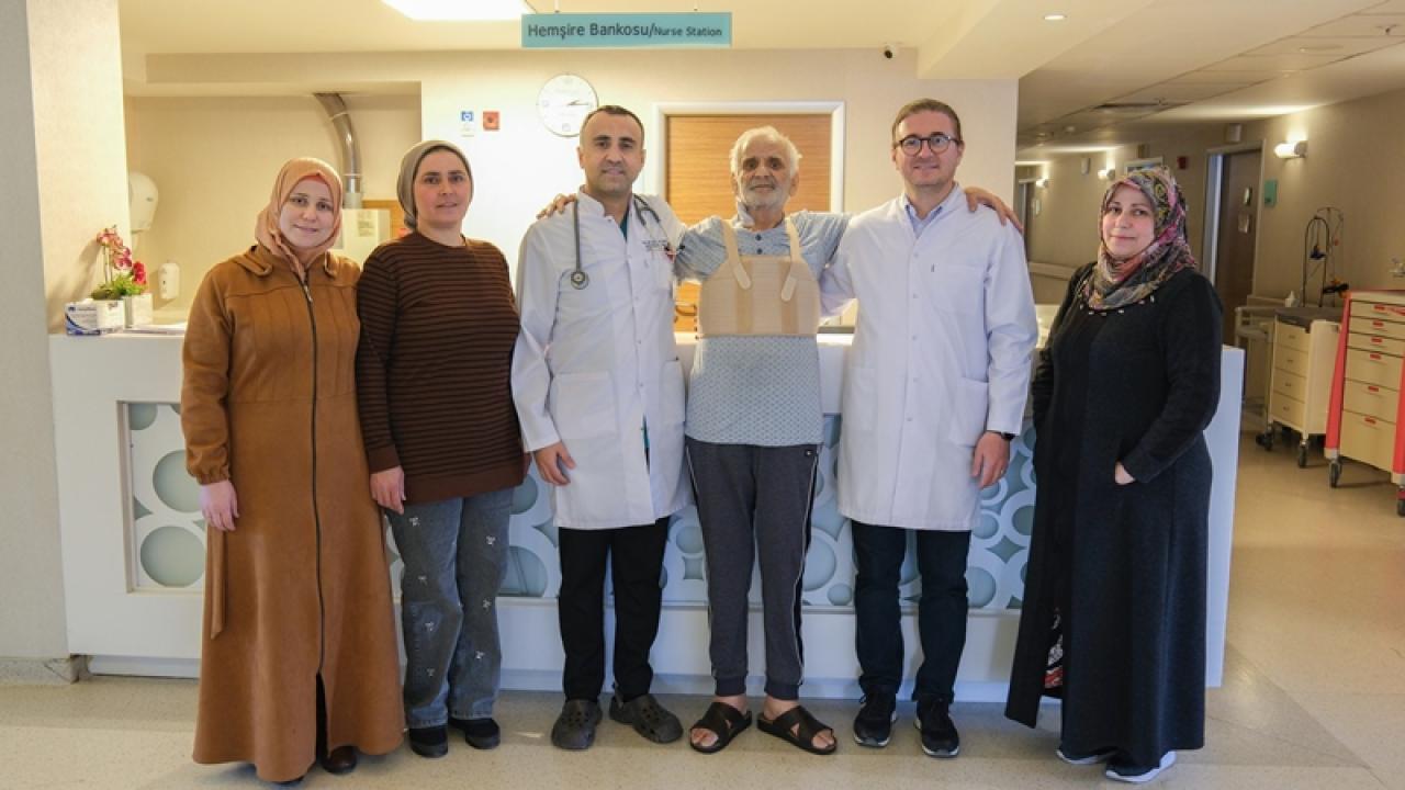 Afyon’da Kalp Ameliyatında Hayat Veren Başarı!