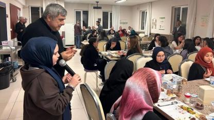 Afyon’da Öğretmenler ve Öğrenciler Aynı İftar Sofrasında Buluştu