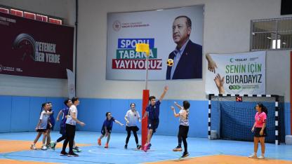 Afyon’da Okul Sporları Korfbol'da Final Bileti Alan Takımlar Belli Oldu