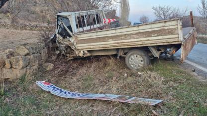 Afyonkarahisar’da Feci Kaza! Araçlar Hurdaya Döndü, 1 Kişi Öldü