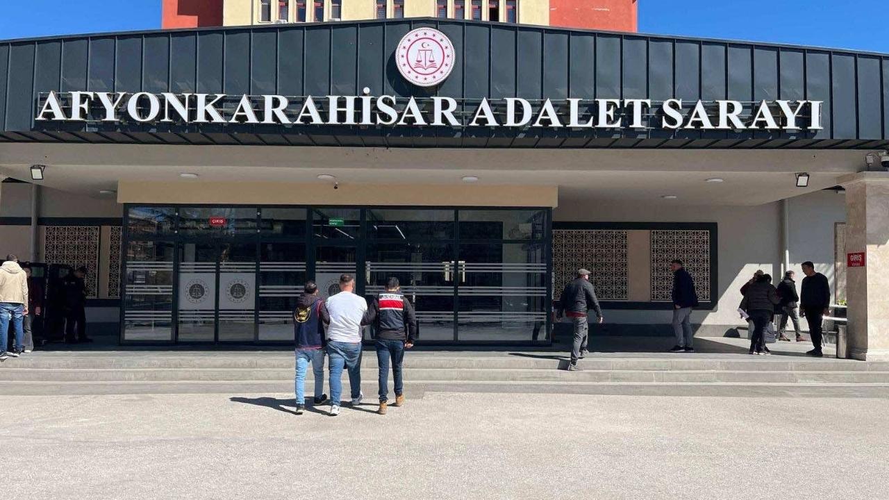 Afyonkarahisar’da Firari Hükümlü Jandarma Operasyonuyla Yakalandı