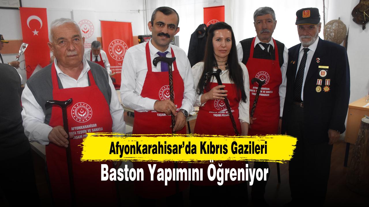Afyonkarahisar’da Kıbrıs Gazileri Baston Yapımını Öğreniyor