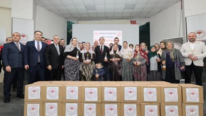 Afyonkarahisar'da kiraz üreticilerine tuzak dağıtıldı