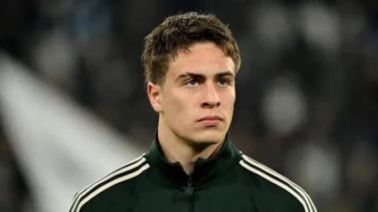 Afyonkarahisarlı Kenan Yıldız Dünya Listelerinde İlk Sırada!