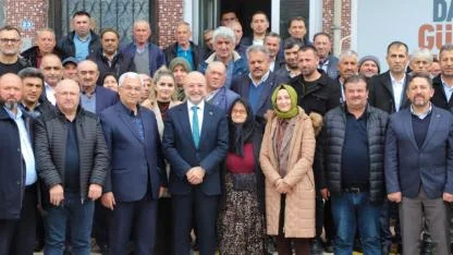 AK Parti Afyonkarahisar Teşkilatı, Sinanpaşa’da Bayramlaştı