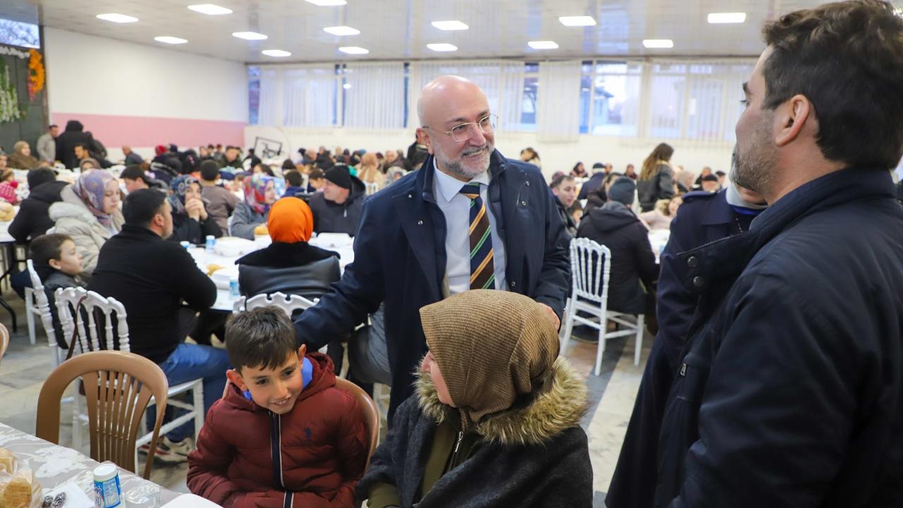 AK Parti Heyeti İhsaniye’de