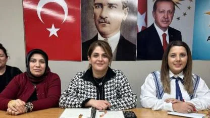 AK Parti Kadın Kollarının Haftalık Olağan Toplantısı Gerçekleşti