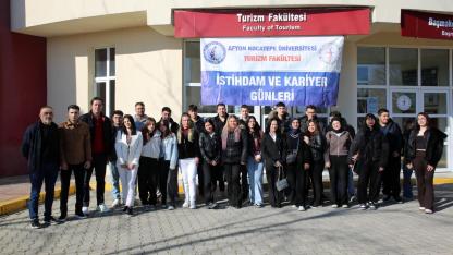 AKÜ’de İstihdam Ve Kariyer Günleri Etkinliğine Büyük İlgi