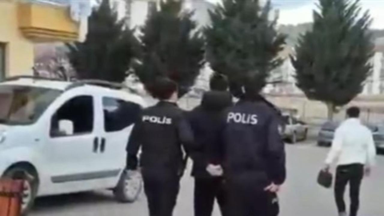 Ankara'da Sosyal Medyada Silahlı Paylaşım Yapan 26 Şüpheli Gözaltına Alındı