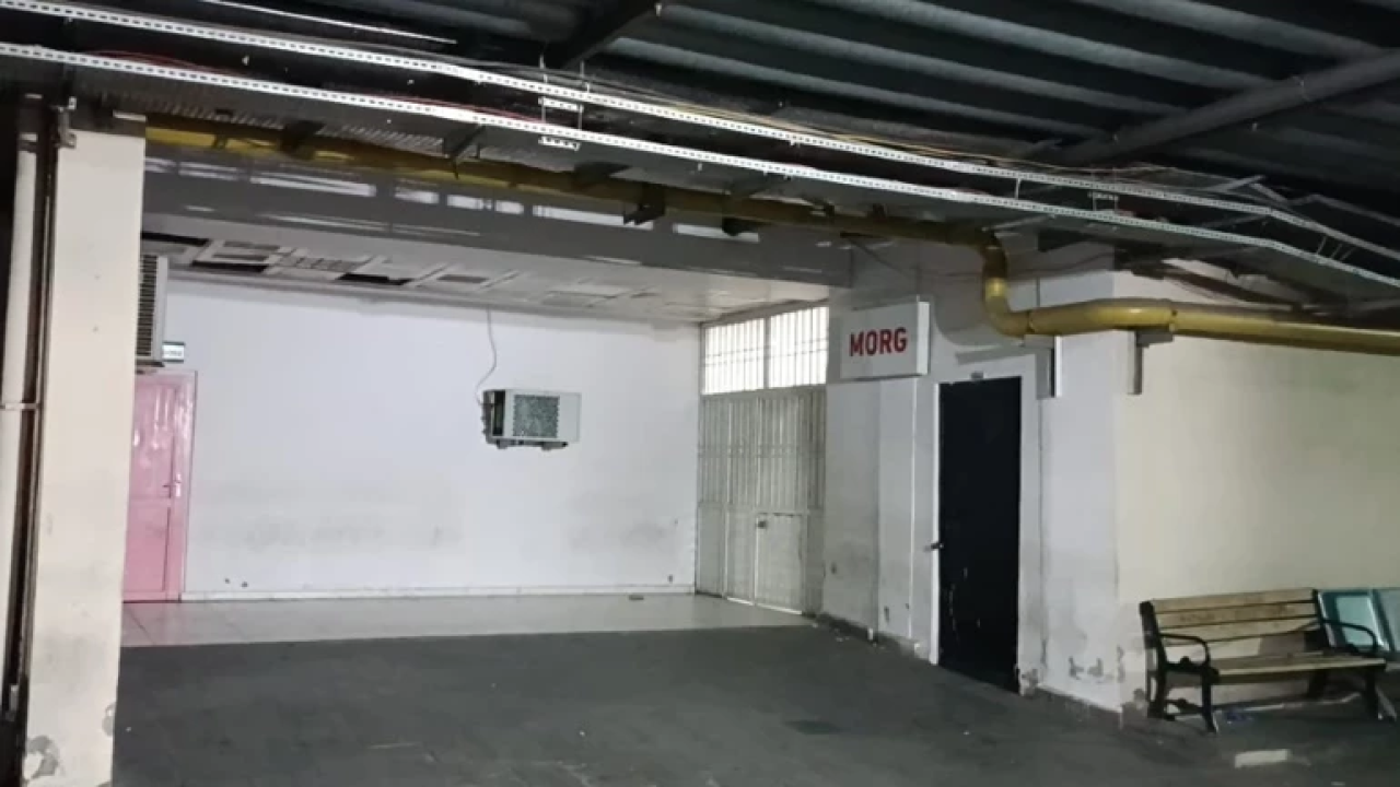 Annesini Aldattığını İddia Ettiği Babasını Öldürdü