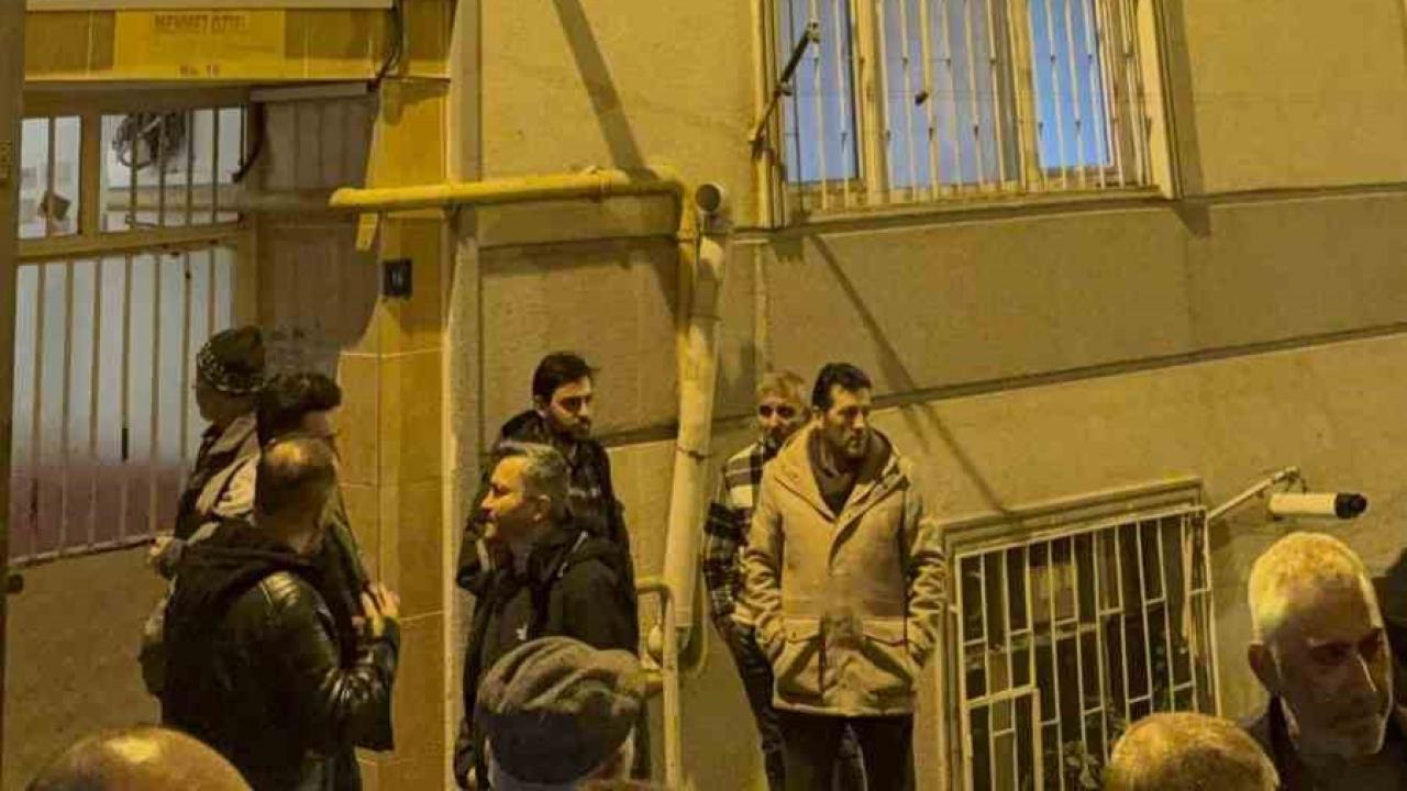 Apartman Girişinde Dehşet! Baldızını Öldürdü Sonra İntihar Etti