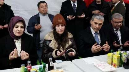 Bakan Göktaş ve Vali Aktaş’tan Karabacak Ailesine Taziye Ziyareti