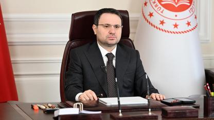 Bakan Gürlek’ten Özel’e Sert Yanıt: "Belgeler Sahte, Son Dakika Çırpınışları"