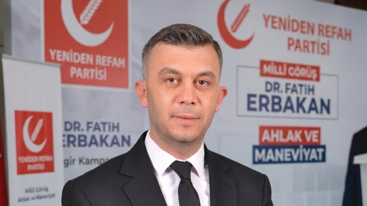 Başkan Çakır, “Seçilmişlerin Birbirine Üstünlük Taslaması Milletin Ferasetiyle Alay Etmektir”