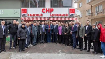 Başkan Köksal, CHP Afyonkarahisar İl Başkanlığı’nda Partililerle Bayramlaştı