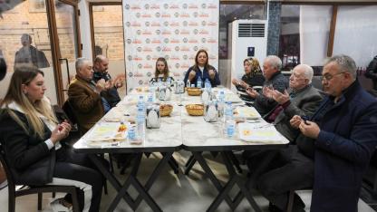 Başkan Köksal, Köksal, Hemşehrileriyle Aynı Sofrada Oruç Açtı