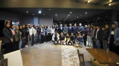 Başkan Şahin ve Başkan İntepe Doktor Adayları İle İftarda Bir Araya Geldi