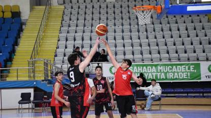 Basketbolun gençlerinde şampiyonları belli oldu