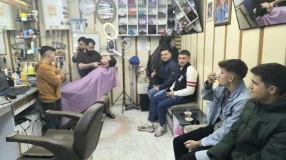 Bayram Tıraşını Son Güne Bırakanlar Berberde Bayrama Girdi