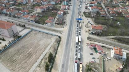 Bayram Trafiği Afyon’da Kilitlendi! Araç Kuyrukları Kilometrelerce Uzadı