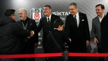 Beşiktaş’ta Bayramlaşma Geleneği Sürdü