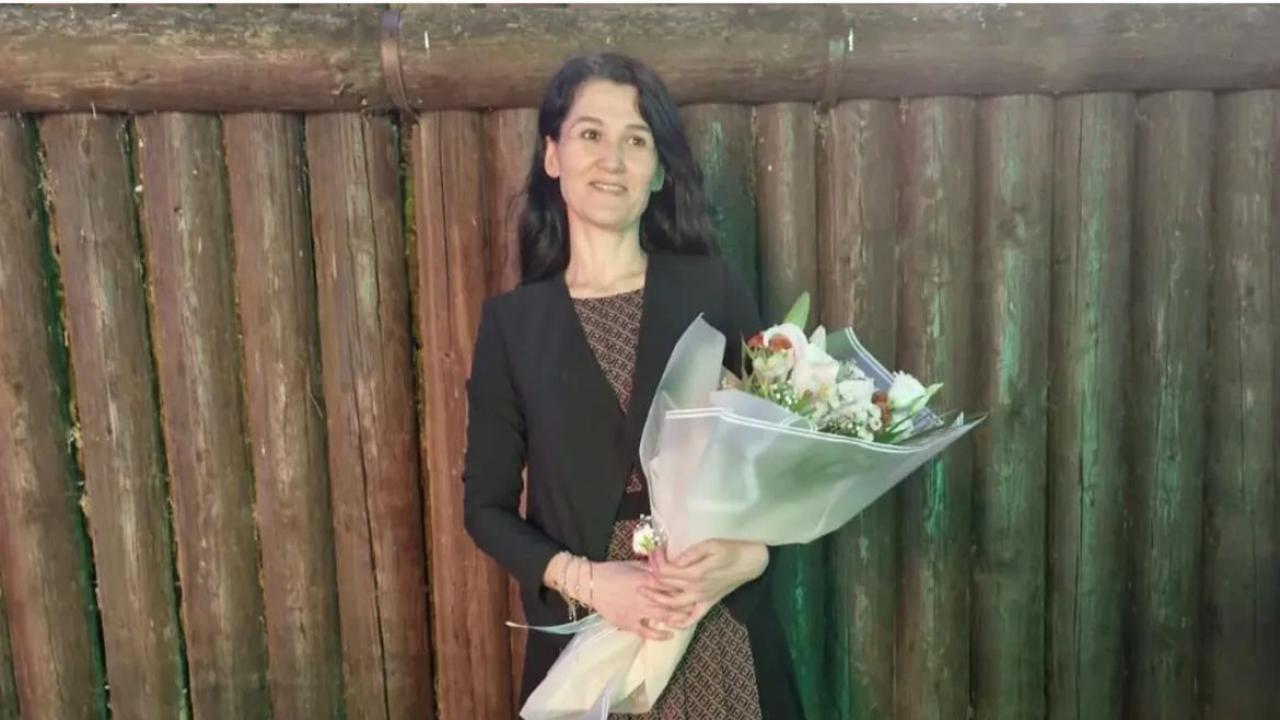 Bıçaklı Saldırıda Ağır Yaralanan Öğretmen Hayatını Kaybetti