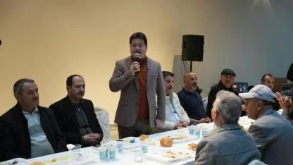 Bolvadin’de Mahalle İftarına Yoğun Katılım: 1000’i Aşkın Vatandaş Aynı Sofrada Buluştu