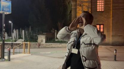 Bu mahallede davul çalanın başı belaya giriyor