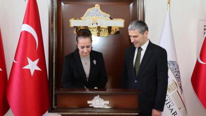 Burdur Valisi Bilgihan’dan Vali Aktaş’a Hayırlı Olsun Ziyareti