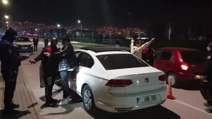 Bursa’da “Piyasacı” Sürücülere Gece Denetimi