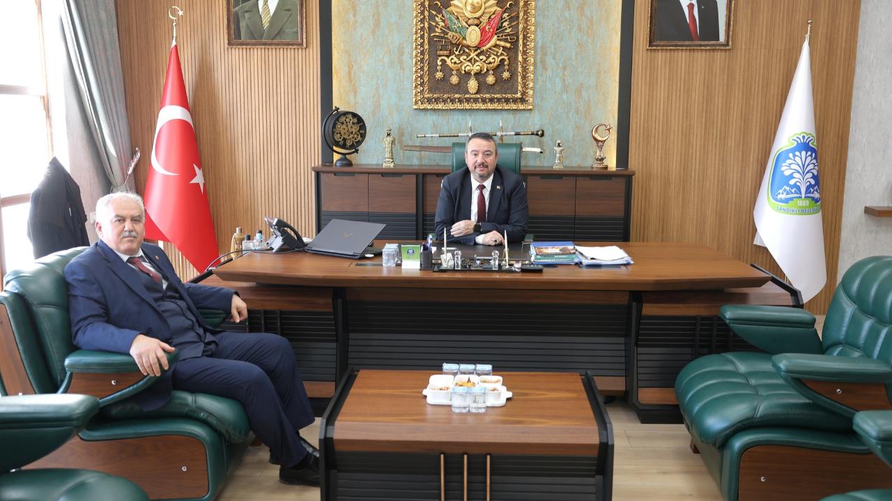 Eğitim Müfettişleri Başkanı Turhan’dan Başkan Öztaş’a ziyaret