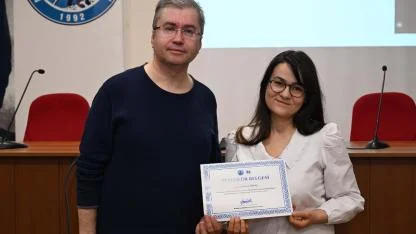 Gazeteci Tınas: “Ticaret Zihinlerde ve Ekranlarda Başlar”