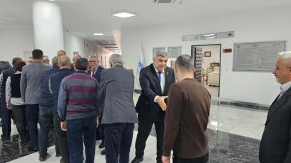 İl Milli Eğitim Müdürü Miraç Sünnetci Personelle Bayramlaştı