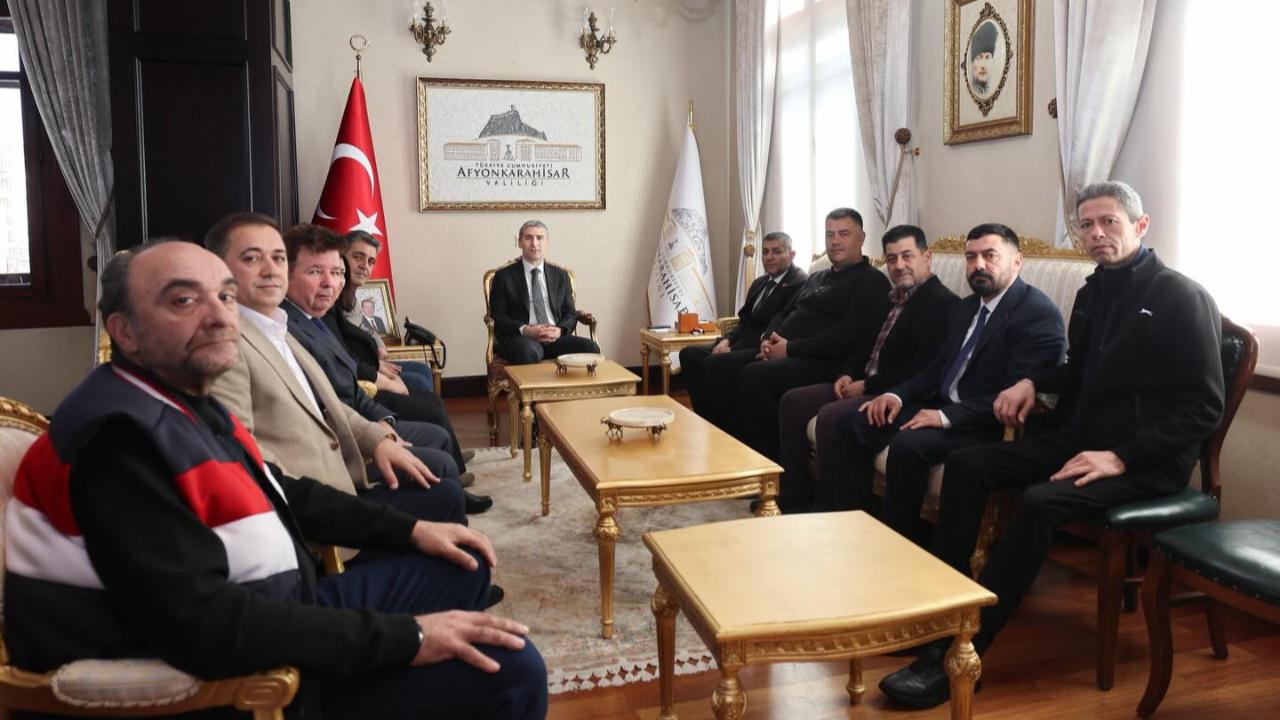 İnternet Gazetecilerinden Vali Aktaş’a Hayırlı Olsun Ziyareti