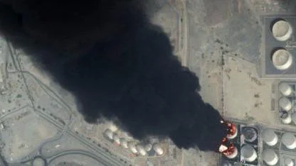 İran’ın Drone Saldırısı Fujairah Petrol Tesisini Vurdu