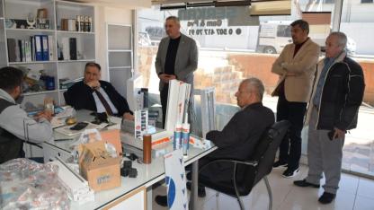 İYİ Parti’den Esnaf Ziyareti: “İyi Değiliz, Yaşamaya Çalışıyoruz”