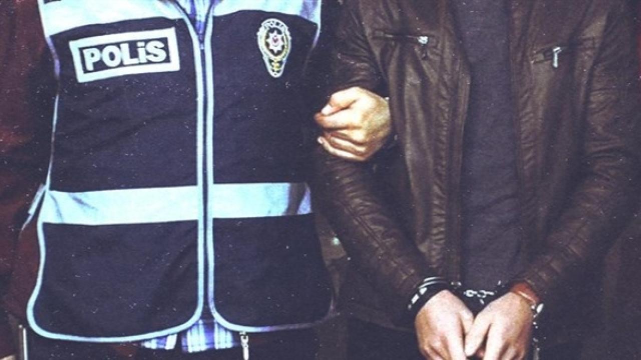 Kaçak Cep Telefonu Operasyonunda 9 Gözaltı