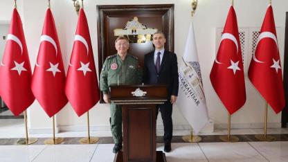 Korgeneral Yaşar Kadıoğlu’ndan Vali Aktaş’a Ziyaret
