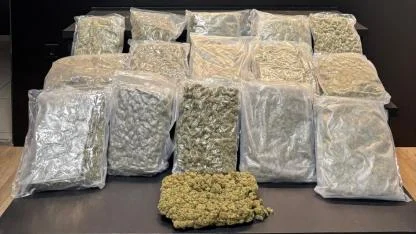 Narkotik Ekiplerinden Büyük Operasyon: Şüpheli Araçtan  Kilolarca Uyuşturucu Çıktı