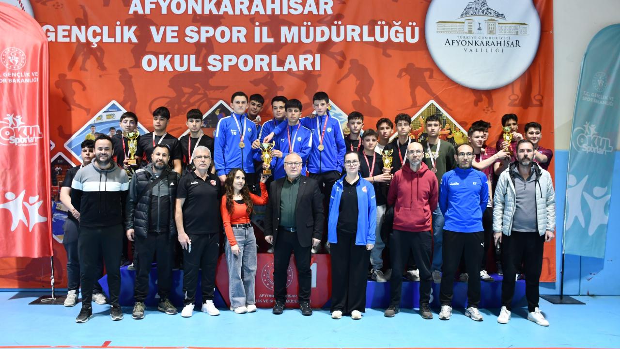 Okul Sporları Genç Kızlar-Erkekler Dart müsabakaları sona erdi