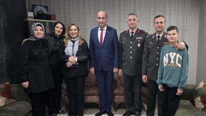 Paşa’dan Kumartaşlı Ailesine Anlamlı Ziyaret