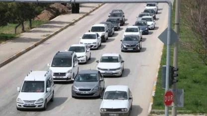 Polisten Sürücülere Bayram Uyarısı!